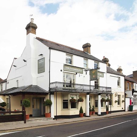 Flower Pot Hotel Sunbury-on-Thames Екстер'єр фото