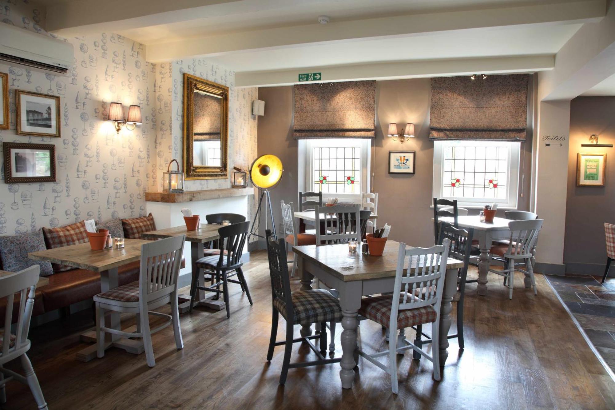 Flower Pot Hotel Sunbury-on-Thames Екстер'єр фото