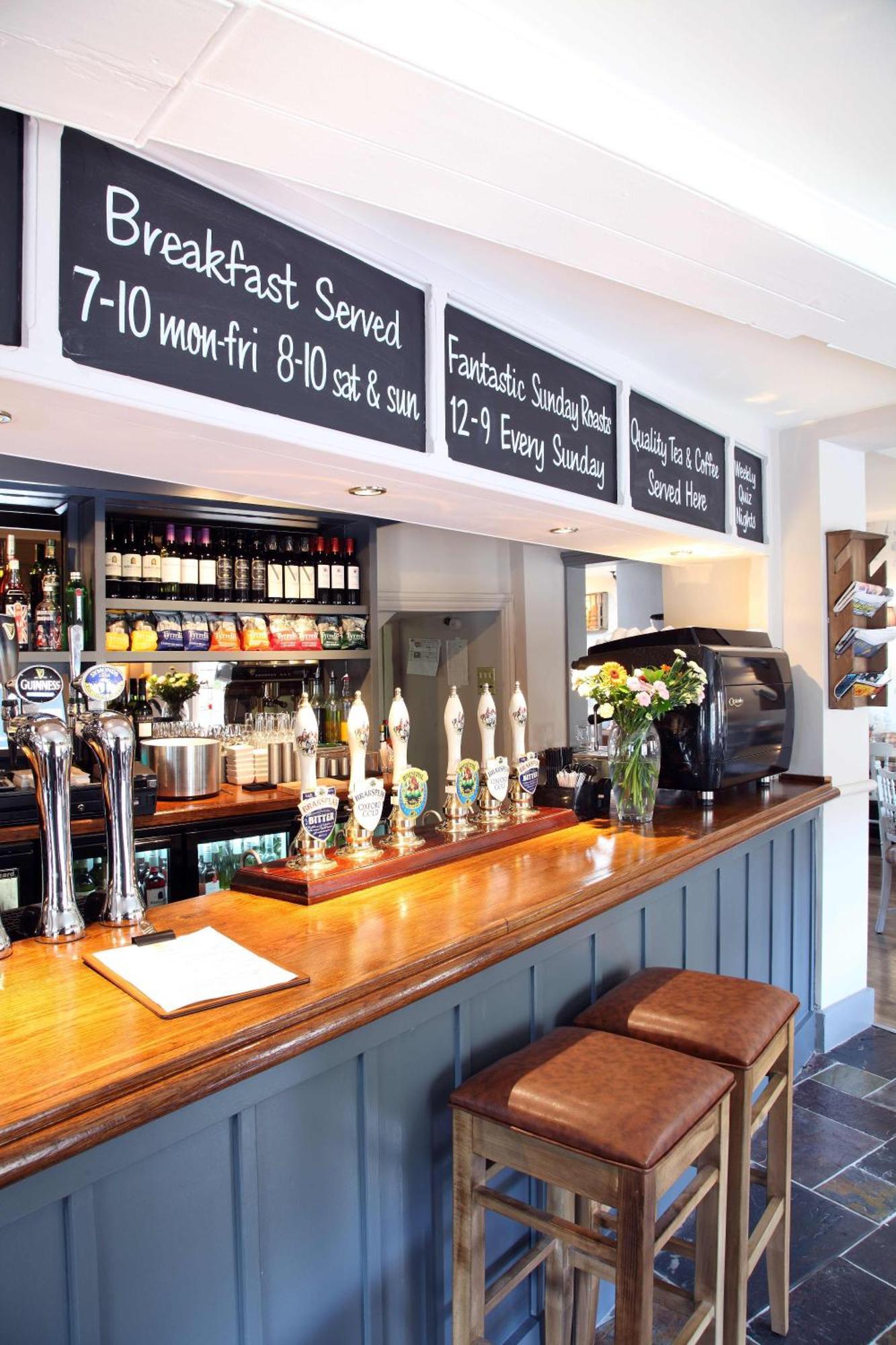 Flower Pot Hotel Sunbury-on-Thames Екстер'єр фото